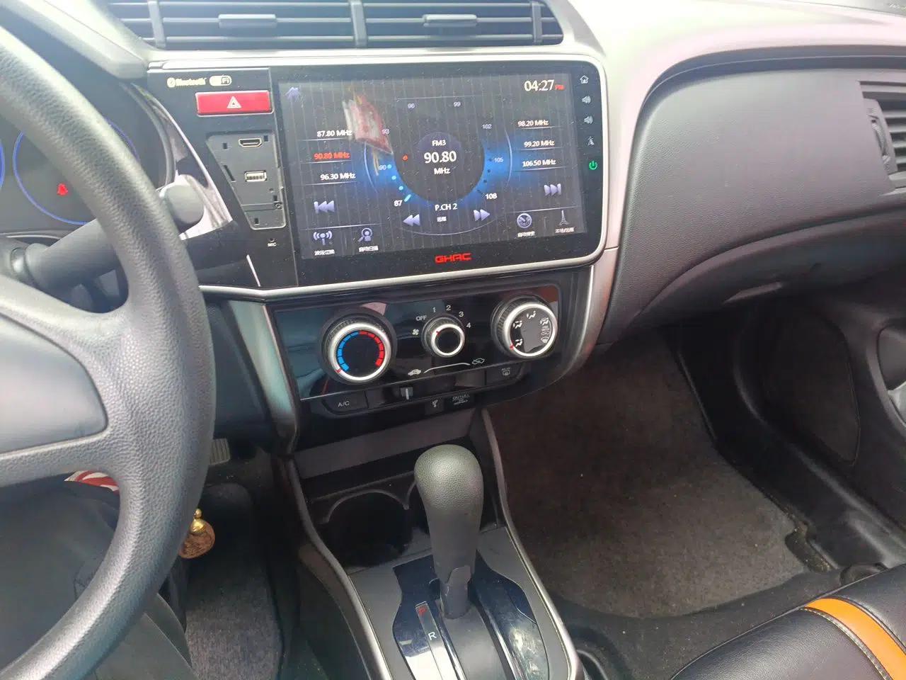Honda City 2015 1.5L CVT Luxury Edition — миниатюра 14