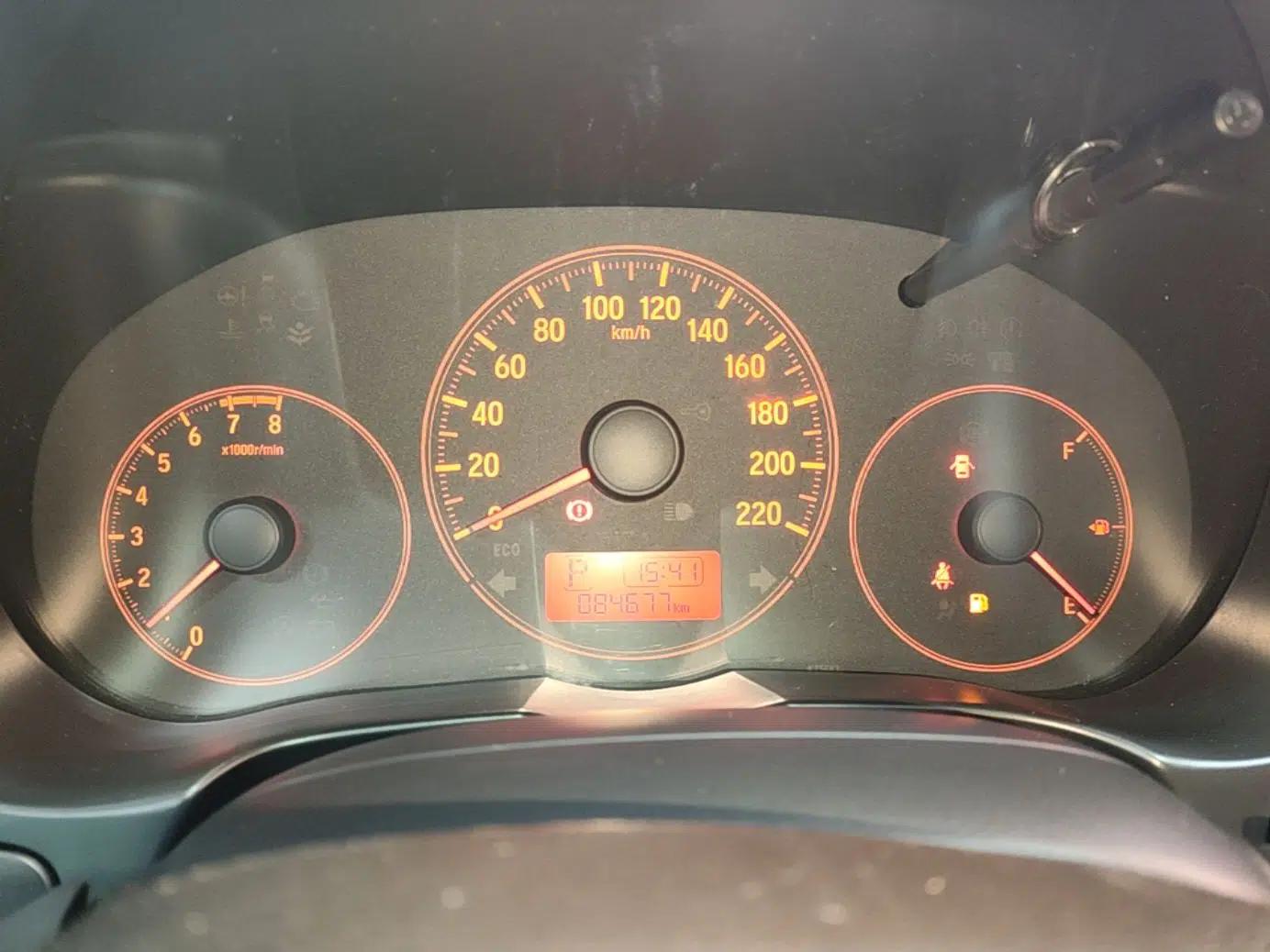 Honda City 2017 1.5L CVT Comfort Version — миниатюра 15