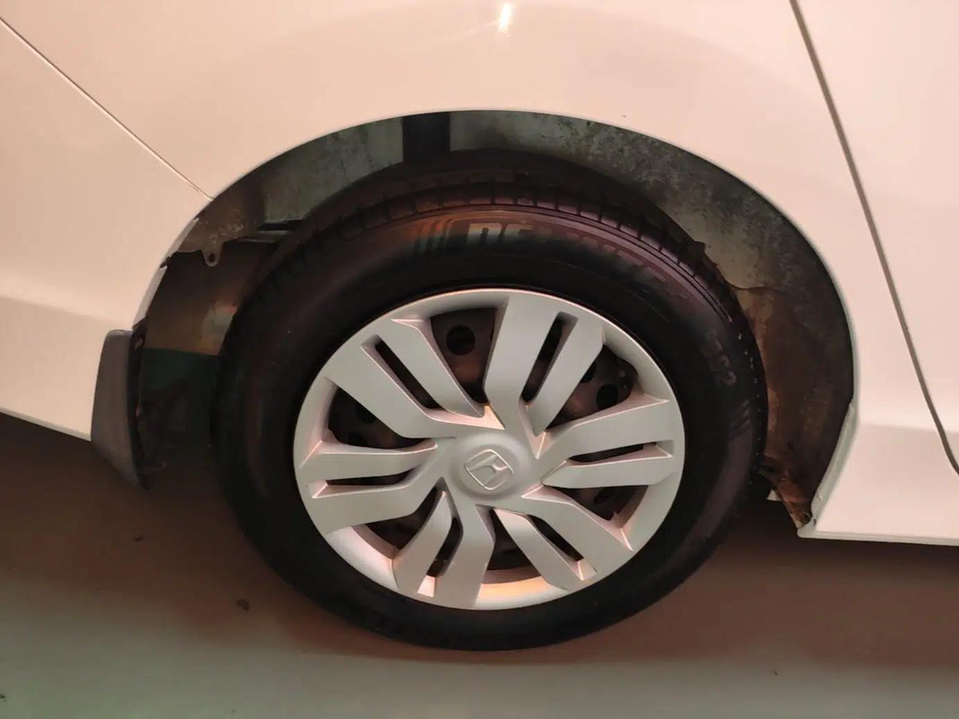 Honda City 2017 1.5L CVT Comfort Version — миниатюра 10