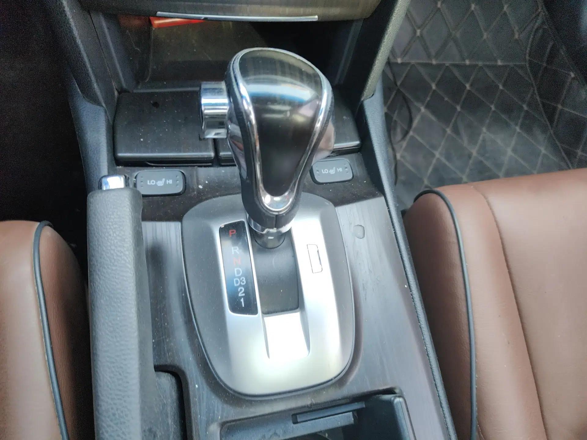 Honda Crosstour 2016 2.4L Luxury Edition — миниатюра 13