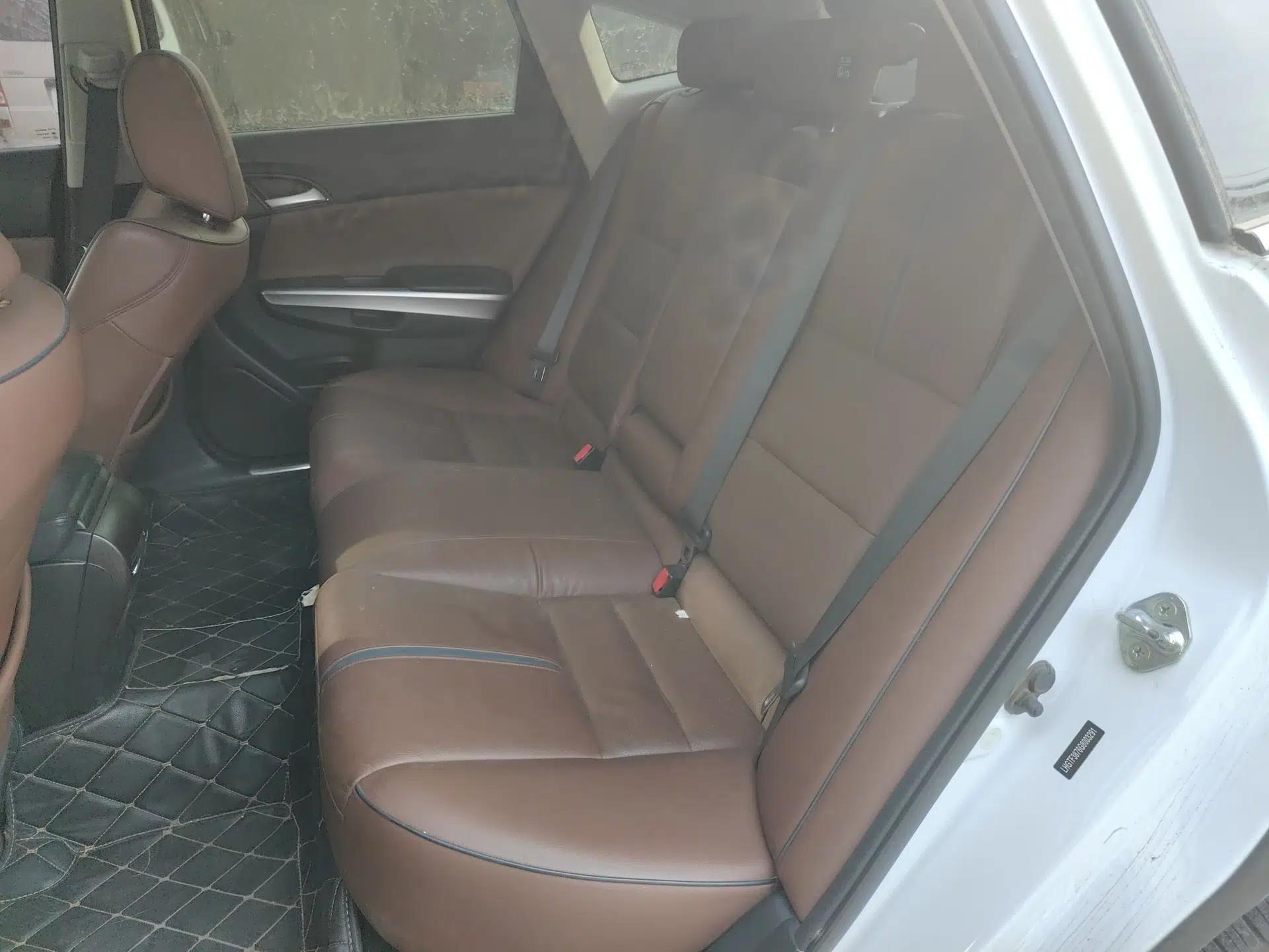 Honda Crosstour 2016 2.4L Luxury Edition — миниатюра 20