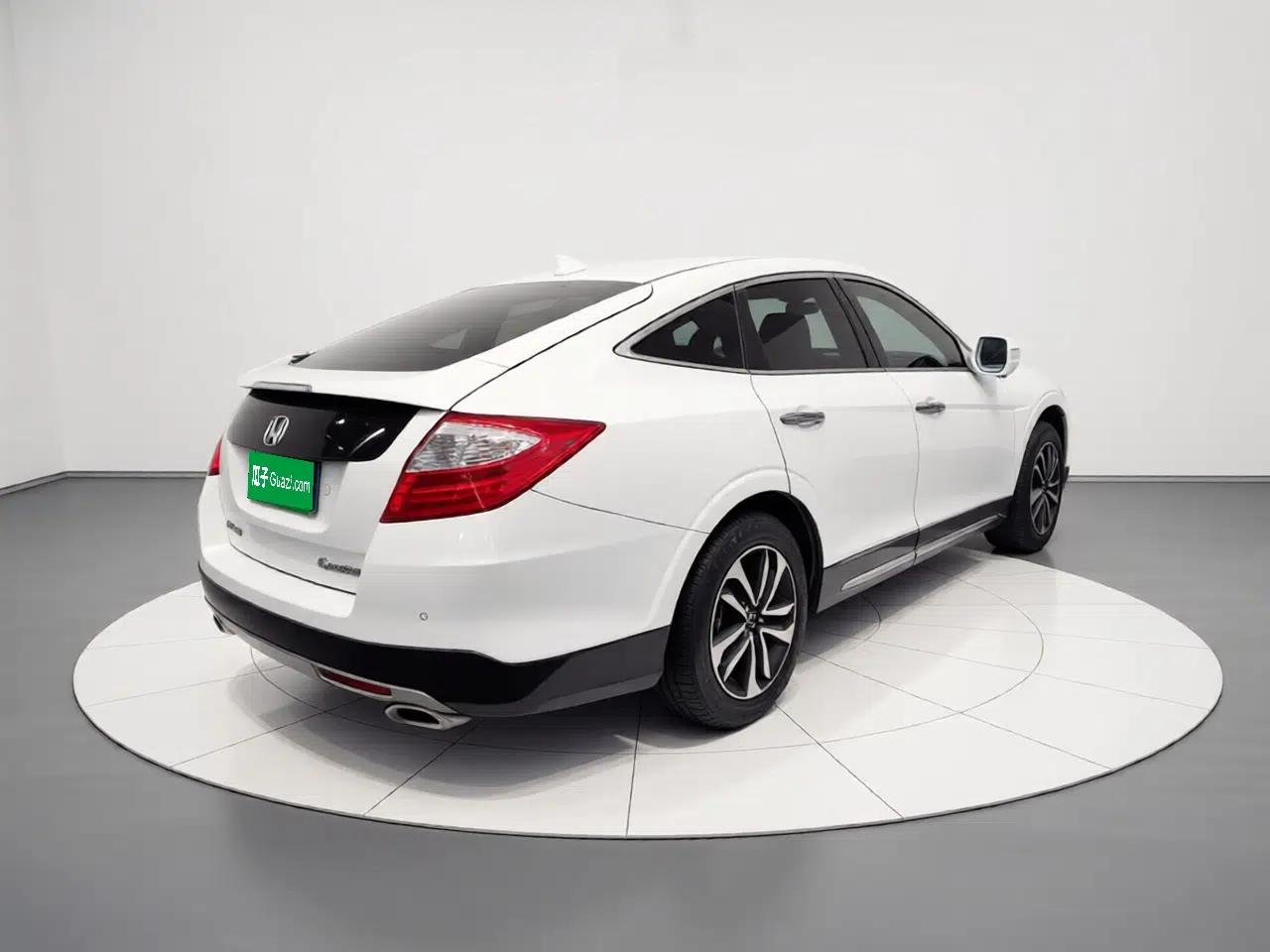 Honda Crosstour 2016 2.4L Luxury Edition — миниатюра 6