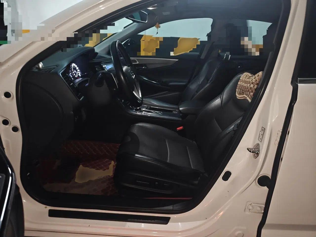 Honda Spirior 2015 2.0L Prestige Edition — миниатюра 16