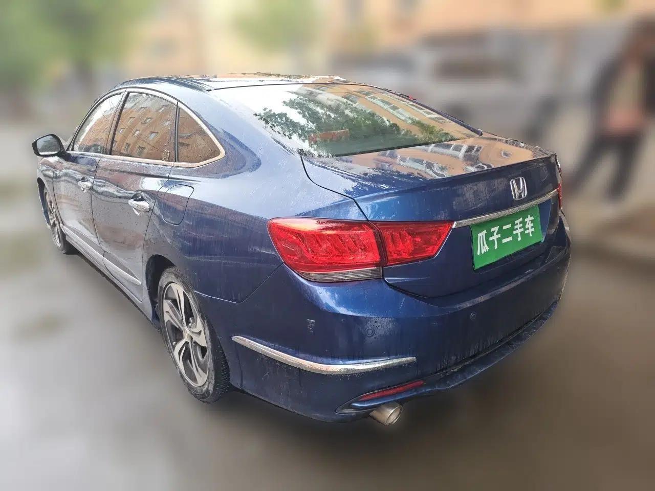 Honda Spirior 2015 2.4L Prestige Edition — миниатюра 4