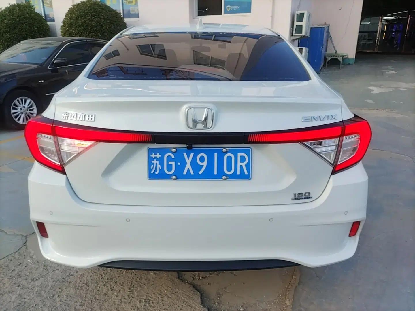 Honda Envix 2019 180TURBO CVT Enjoyment Edition China VI — миниатюра 3