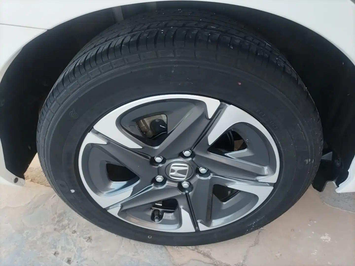 Honda Envix 2019 180TURBO CVT Enjoyment Edition China VI — миниатюра 10