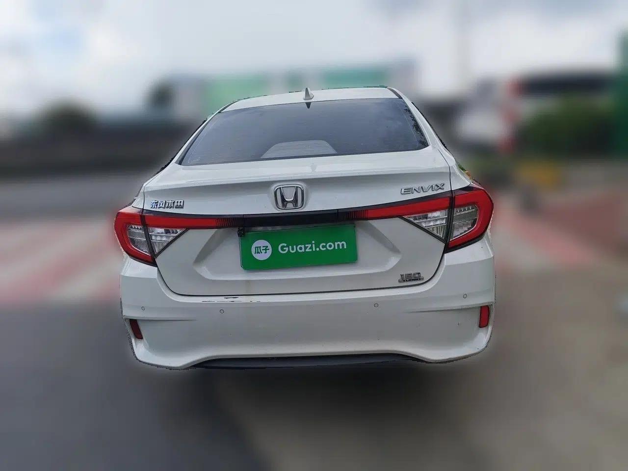 Honda Envix 2019 180TURBO CVT Enjoyment Edition China VI — миниатюра 5