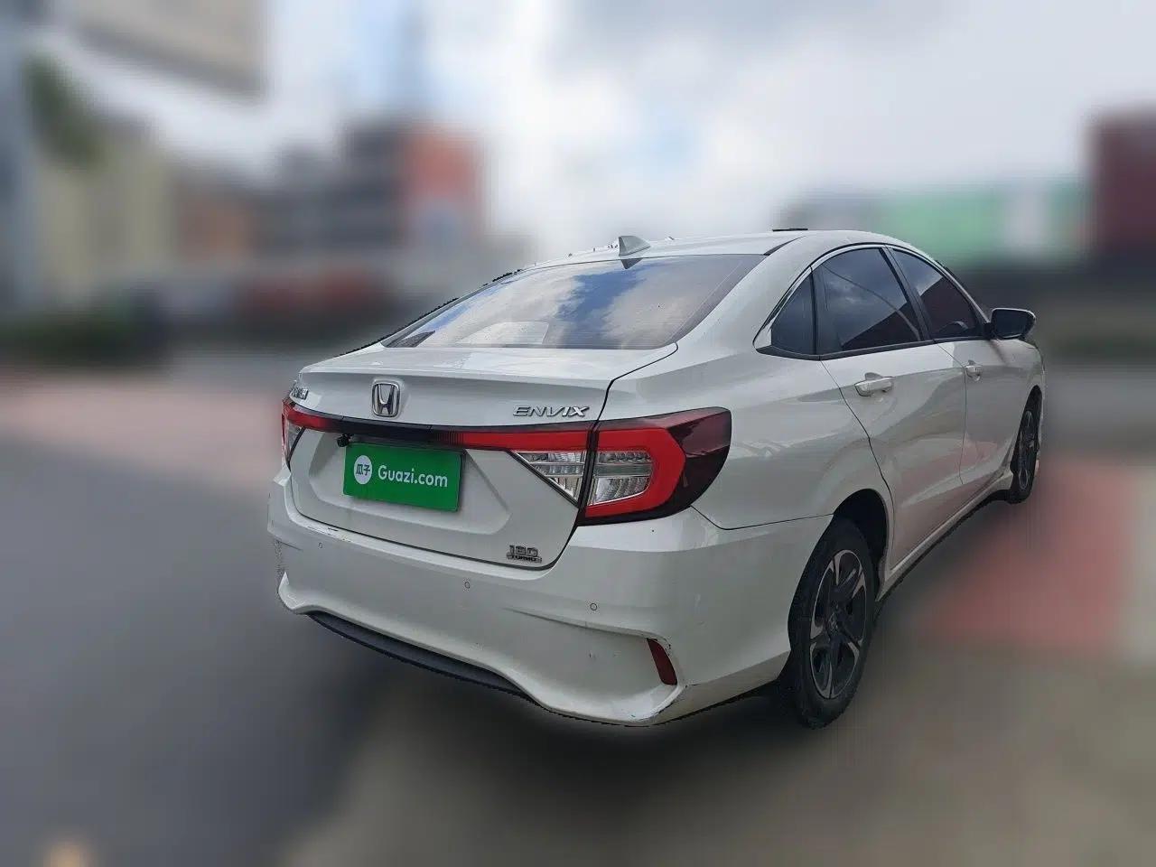 Honda Envix 2019 180TURBO CVT Enjoyment Edition China VI — миниатюра 6