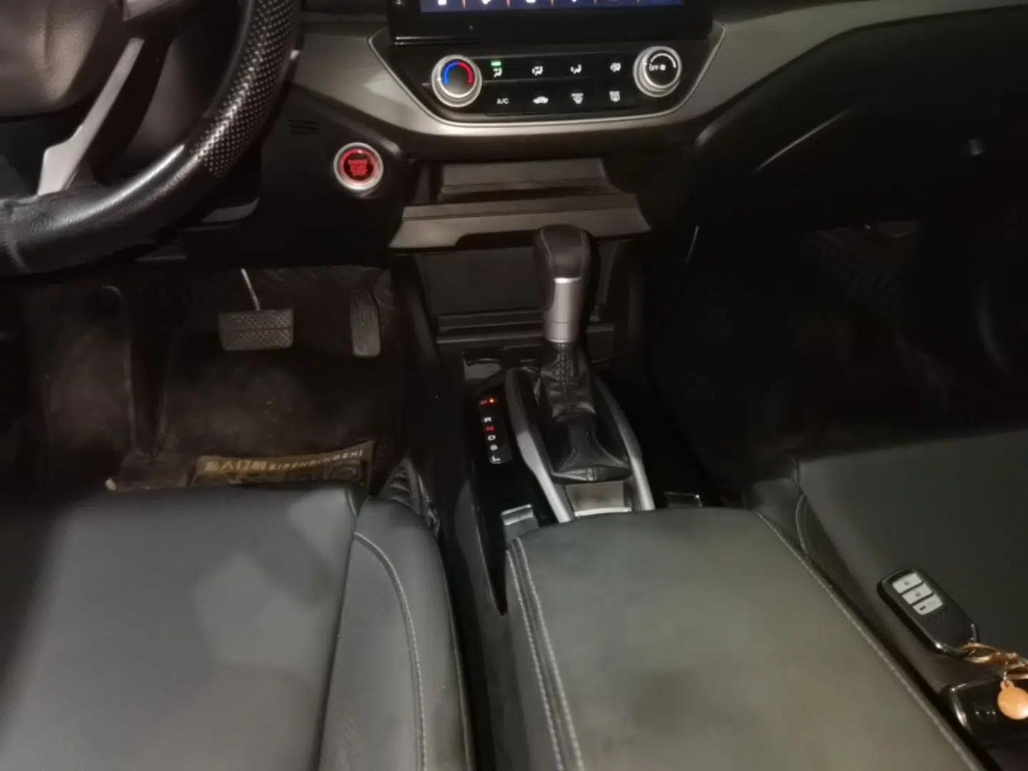 Honda Envix 2019 180TURBO CVT Enjoyment Edition China VI — миниатюра 17