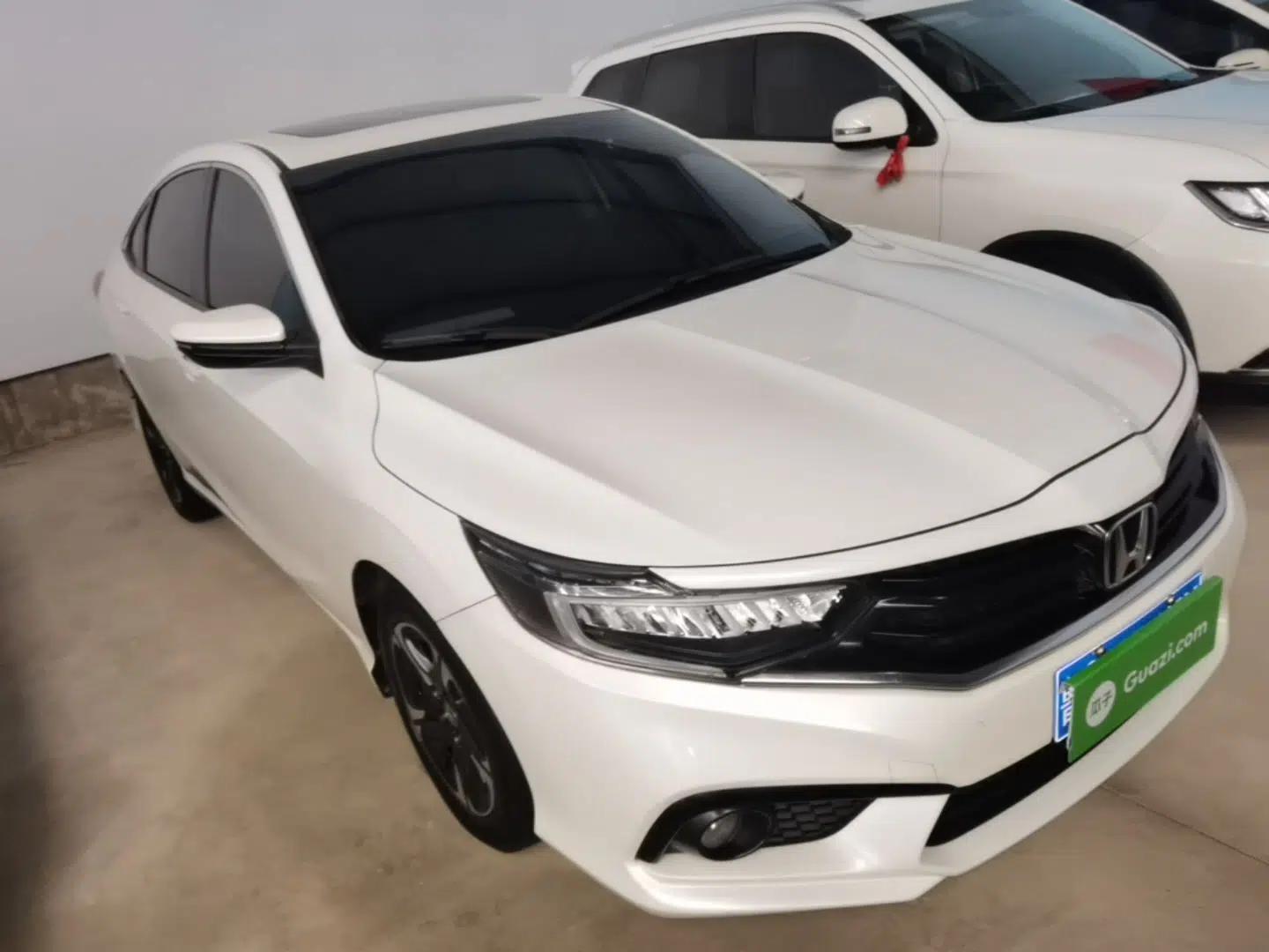 Honda Envix 2019 180TURBO CVT Enjoyment Edition China VI — миниатюра 3
