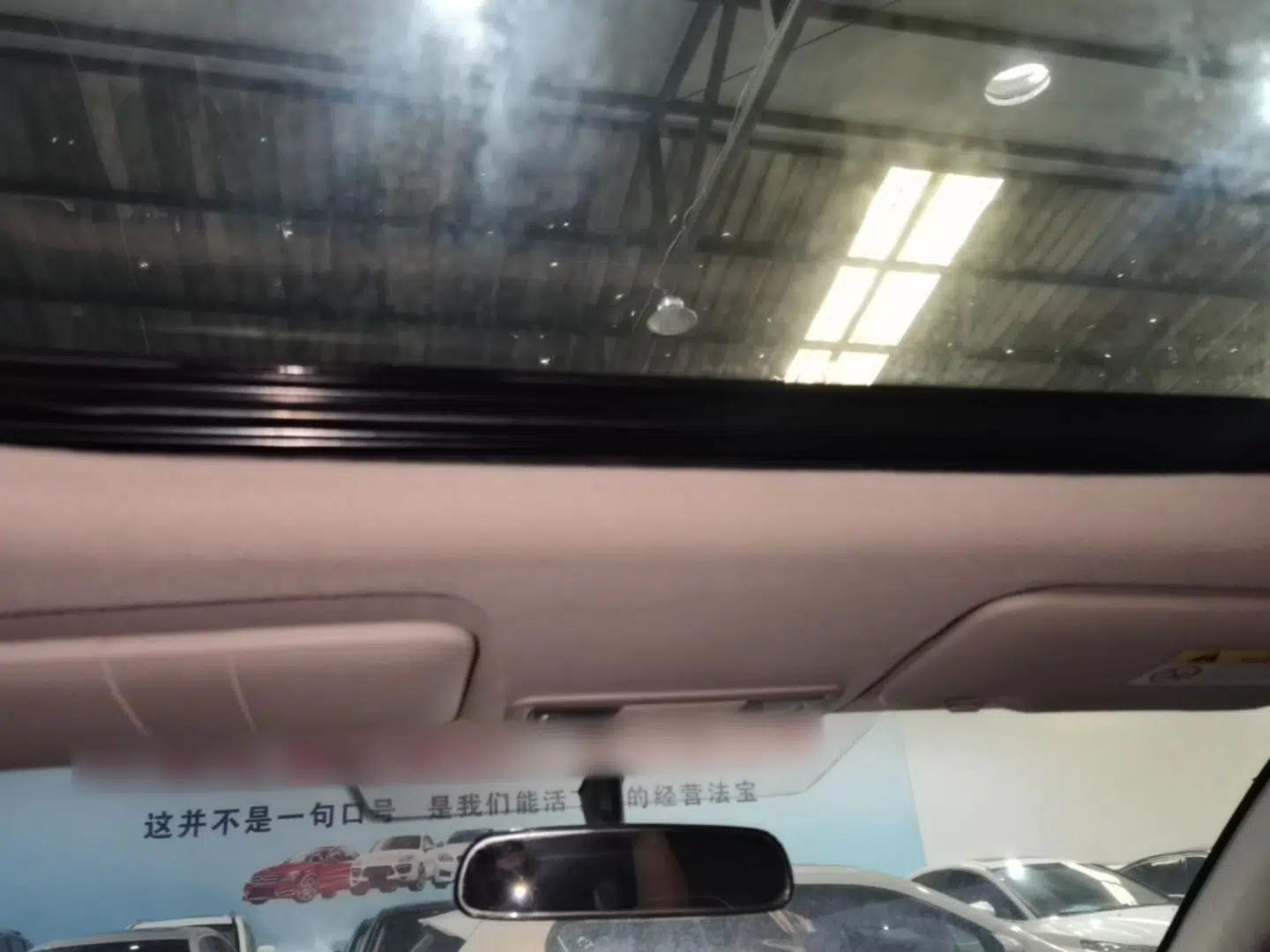 Honda Envix 2019 180TURBO CVT Enjoyment Edition China VI — миниатюра 21