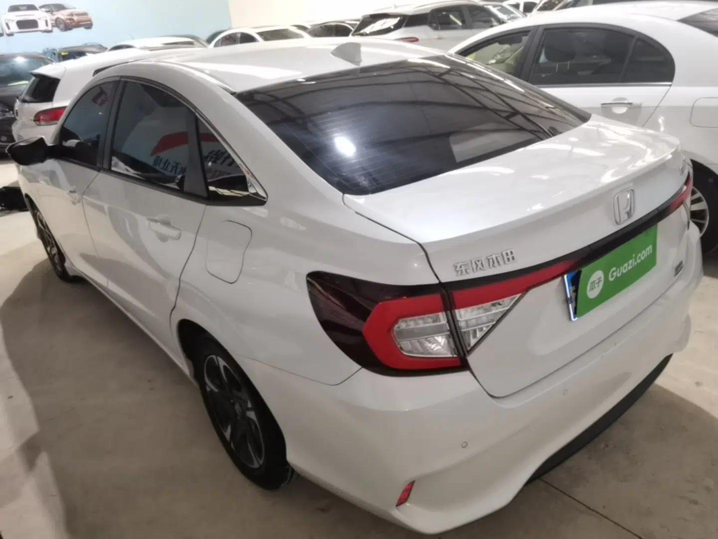 Honda Envix 2019 180TURBO CVT Enjoyment Edition China VI — миниатюра 4