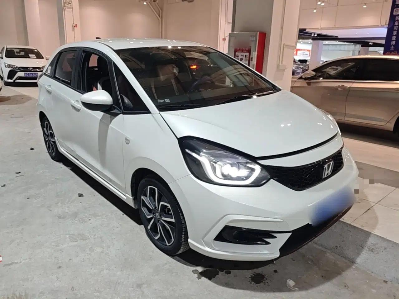 Honda LIFE 2021 1.5L CVT SPORT Heartbeat Edition — миниатюра 3