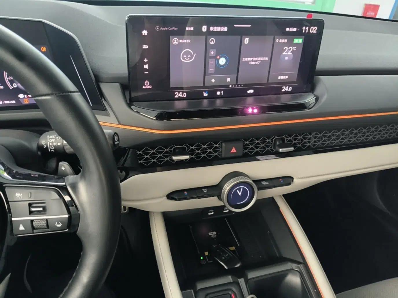 Honda Accord New Energy 2023 2.0L ePHEV Flagship Edition — миниатюра 13