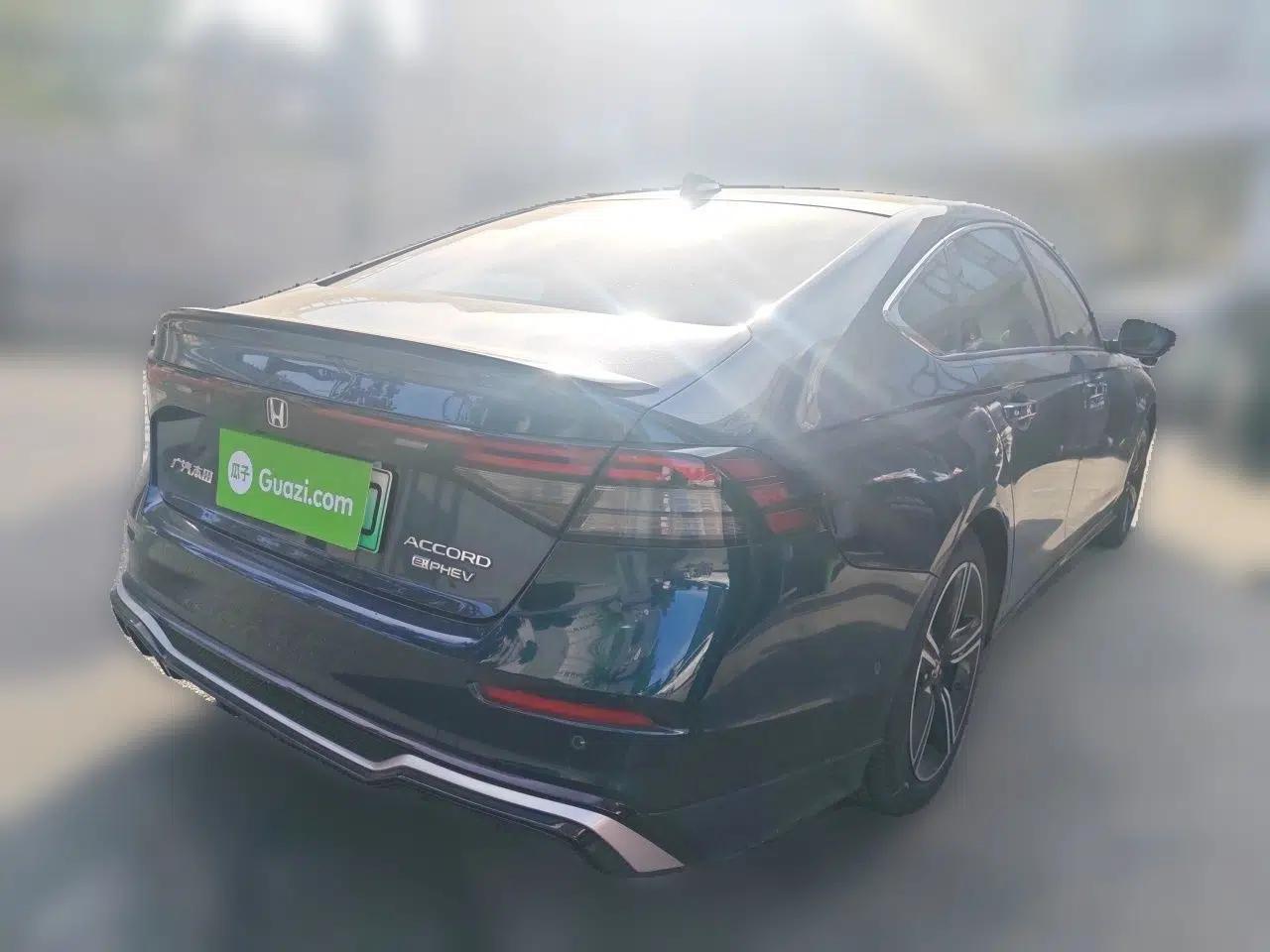 Honda Accord New Energy 2023 2.0L ePHEV Flagship Edition — миниатюра 6