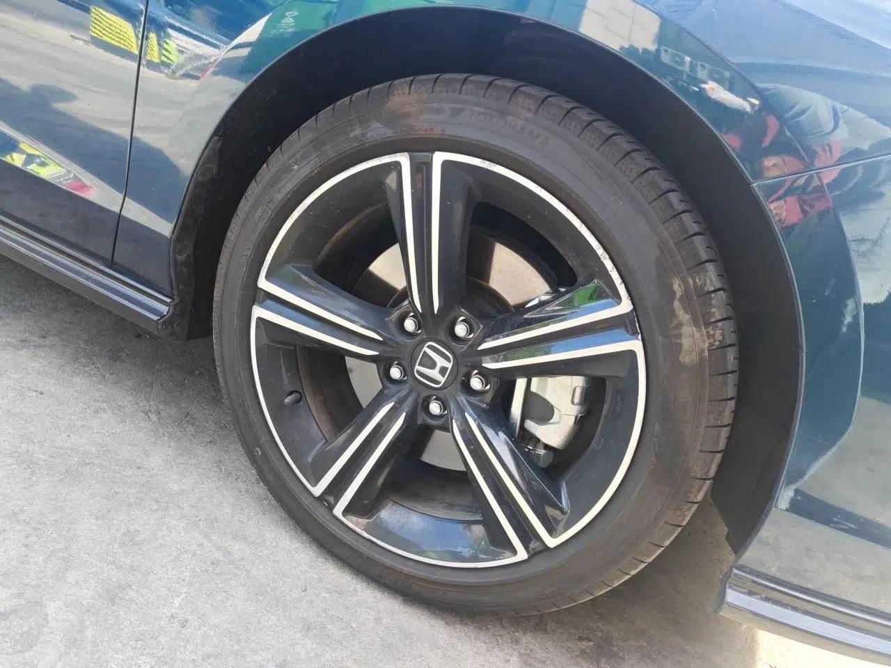 Honda Accord New Energy 2023 2.0L ePHEV Flagship Edition — миниатюра 8