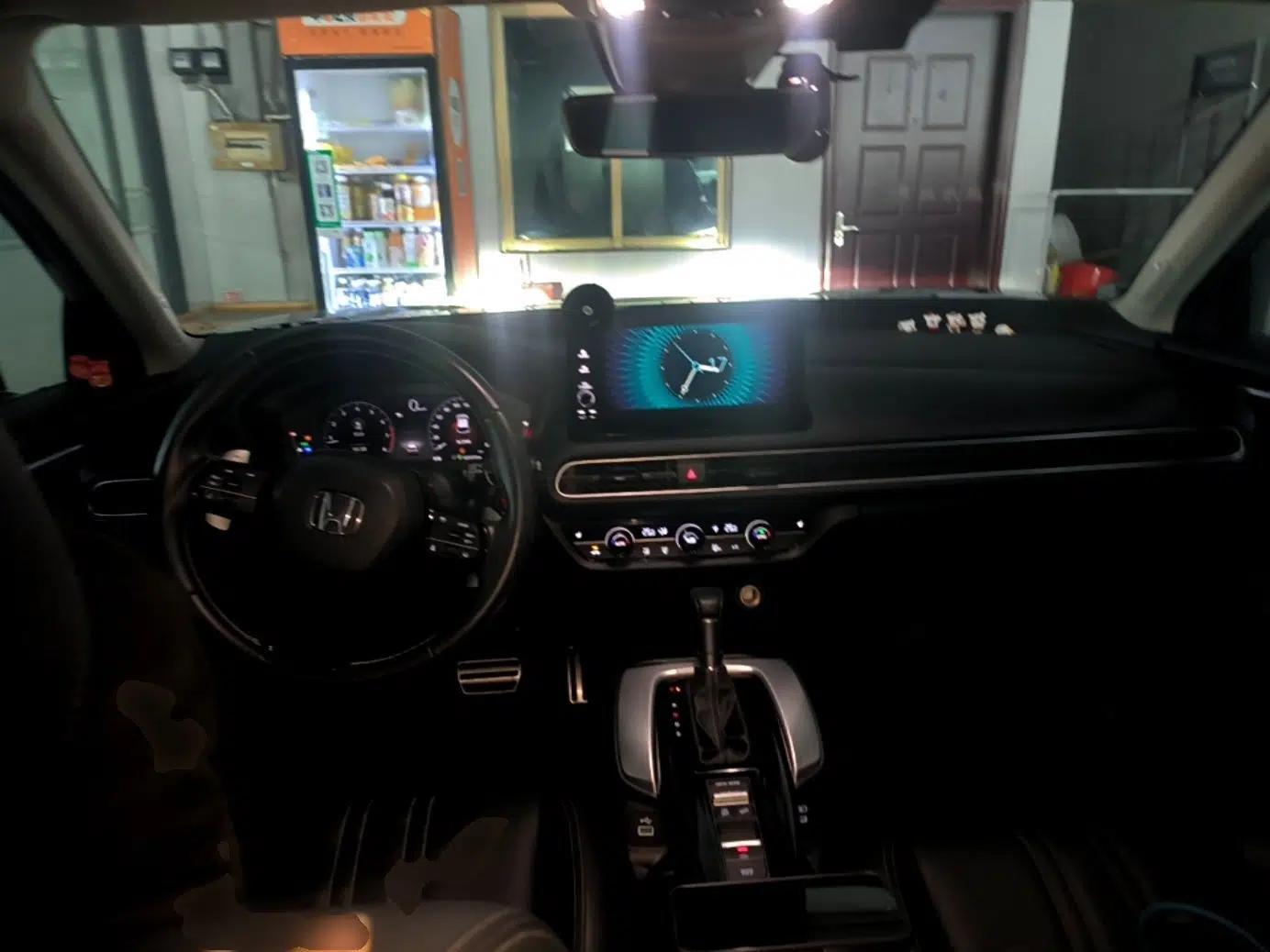 Honda HR-V 2023 240TURBO Prestige Edition — миниатюра 13