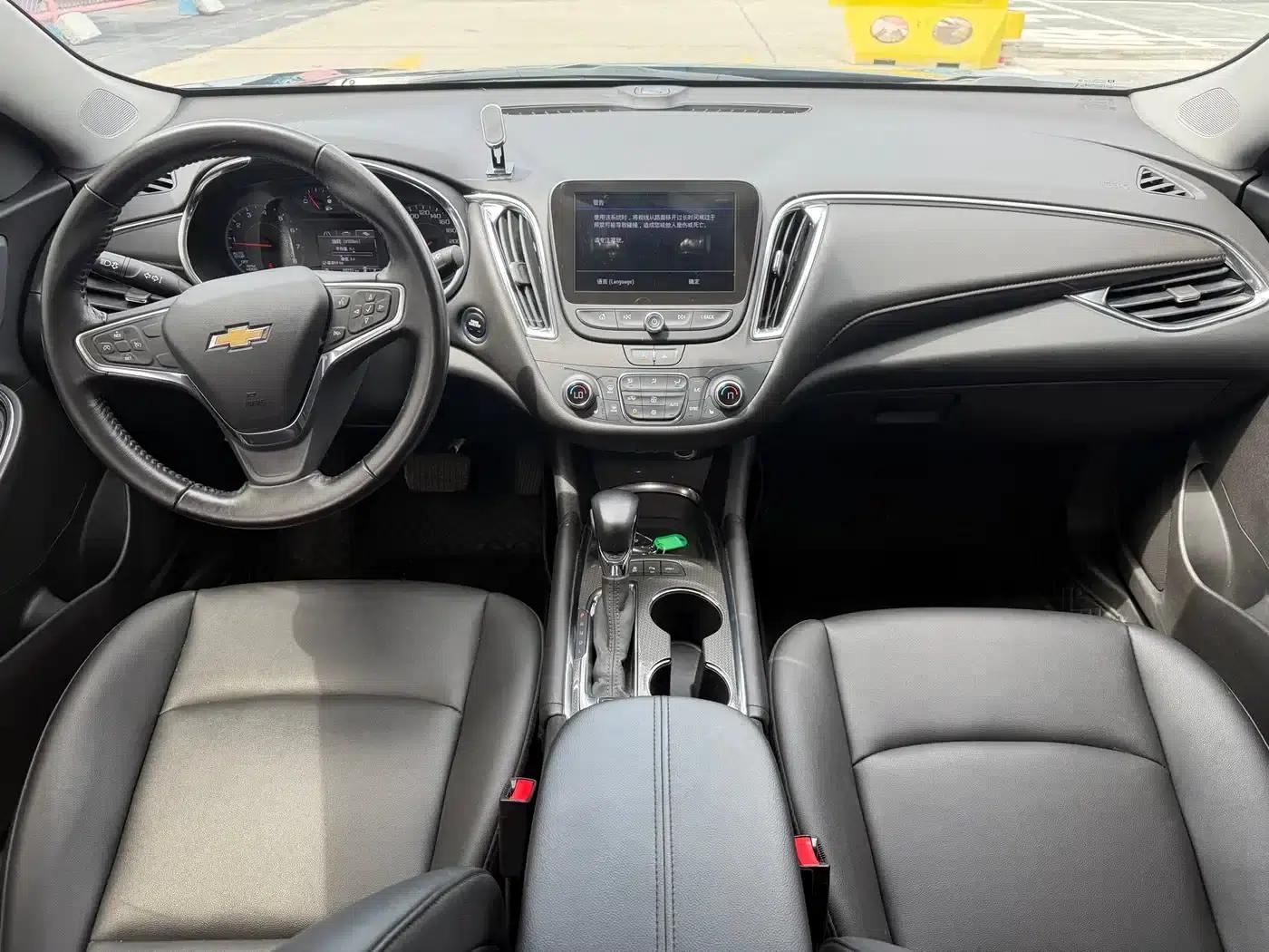 Chevrolet Malibu XL 2022 535T Automatic Sport Edition — миниатюра 11
