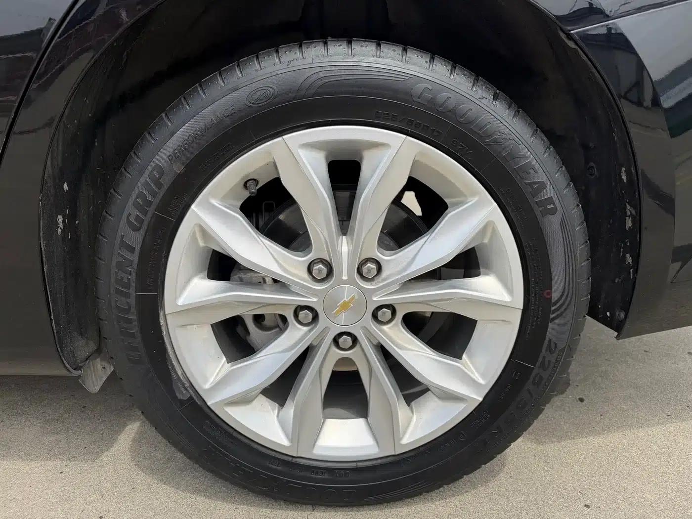 Chevrolet Malibu XL 2022 535T Automatic Sport Edition — миниатюра 8