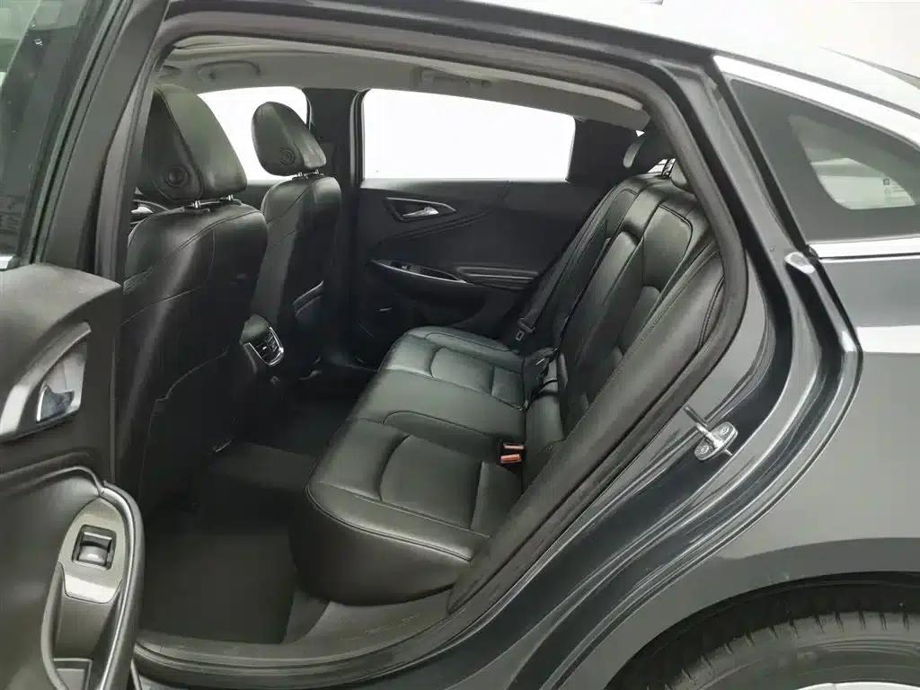 2019 Chevrolet Malibu XL 535T CVT Sporty Edition — миниатюра 15