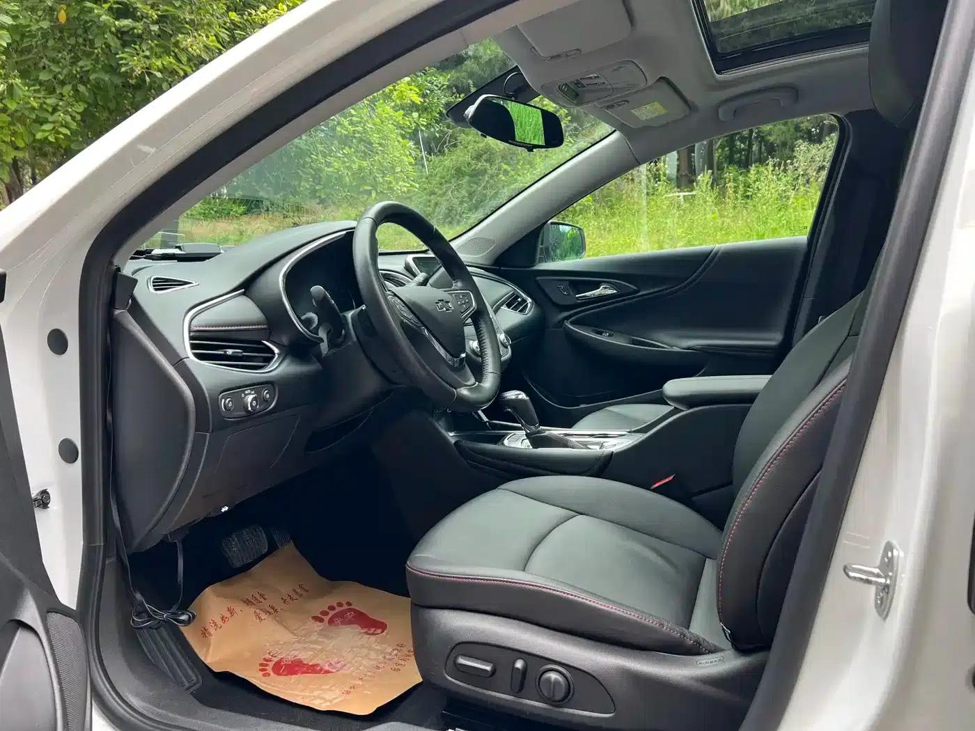 2020 Chevrolet Malibu XL Redline 550T Automatic Sharp Edition — миниатюра 4