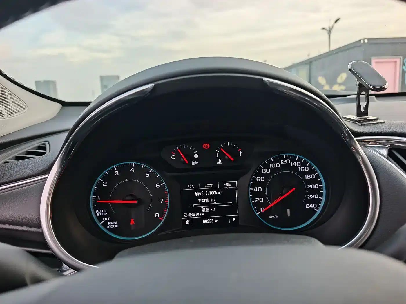Chevrolet Malibu XL 2022 535T Automatic Sport Edition — миниатюра 17