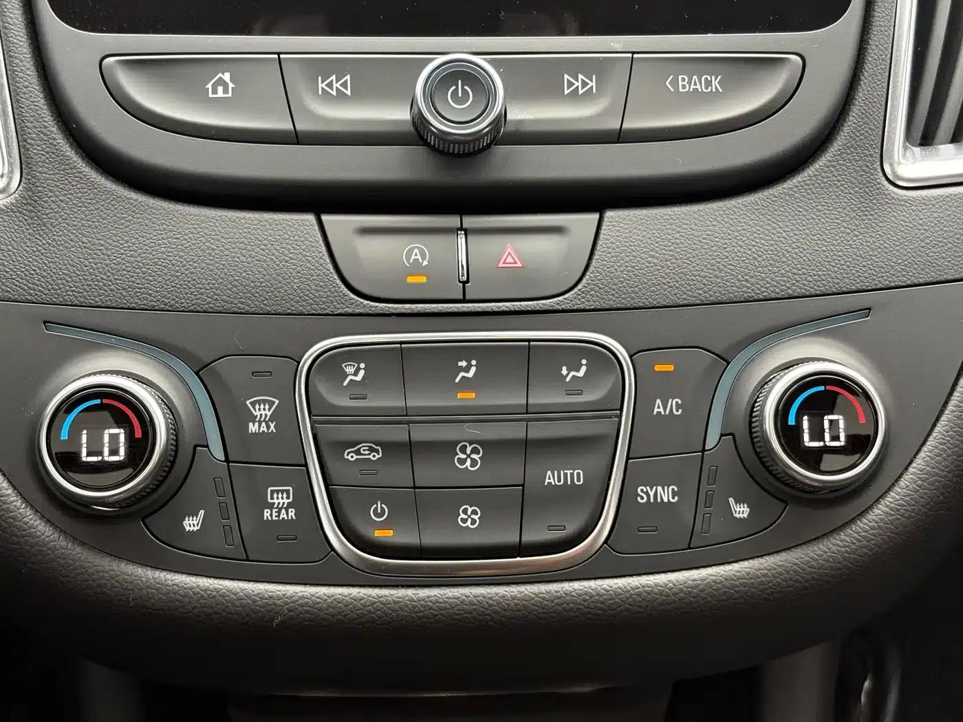 Chevrolet Malibu XL 2021 535T Automatic Sport Edition — миниатюра 11