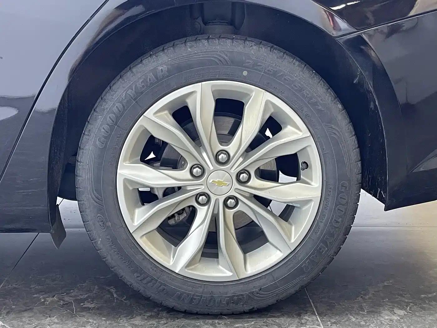 Chevrolet Malibu XL 2021 535T Automatic Sport Edition — миниатюра 7