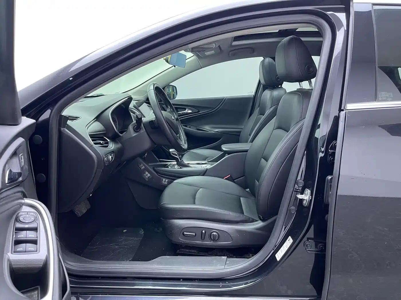 Chevrolet Malibu XL 2021 535T Automatic Sport Edition — миниатюра 10