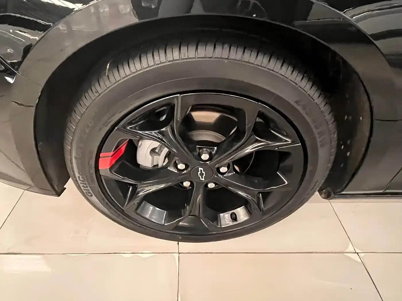 2021 Chevrolet Malibu XL Redline 550T Automatic Sport Edition — миниатюра 3