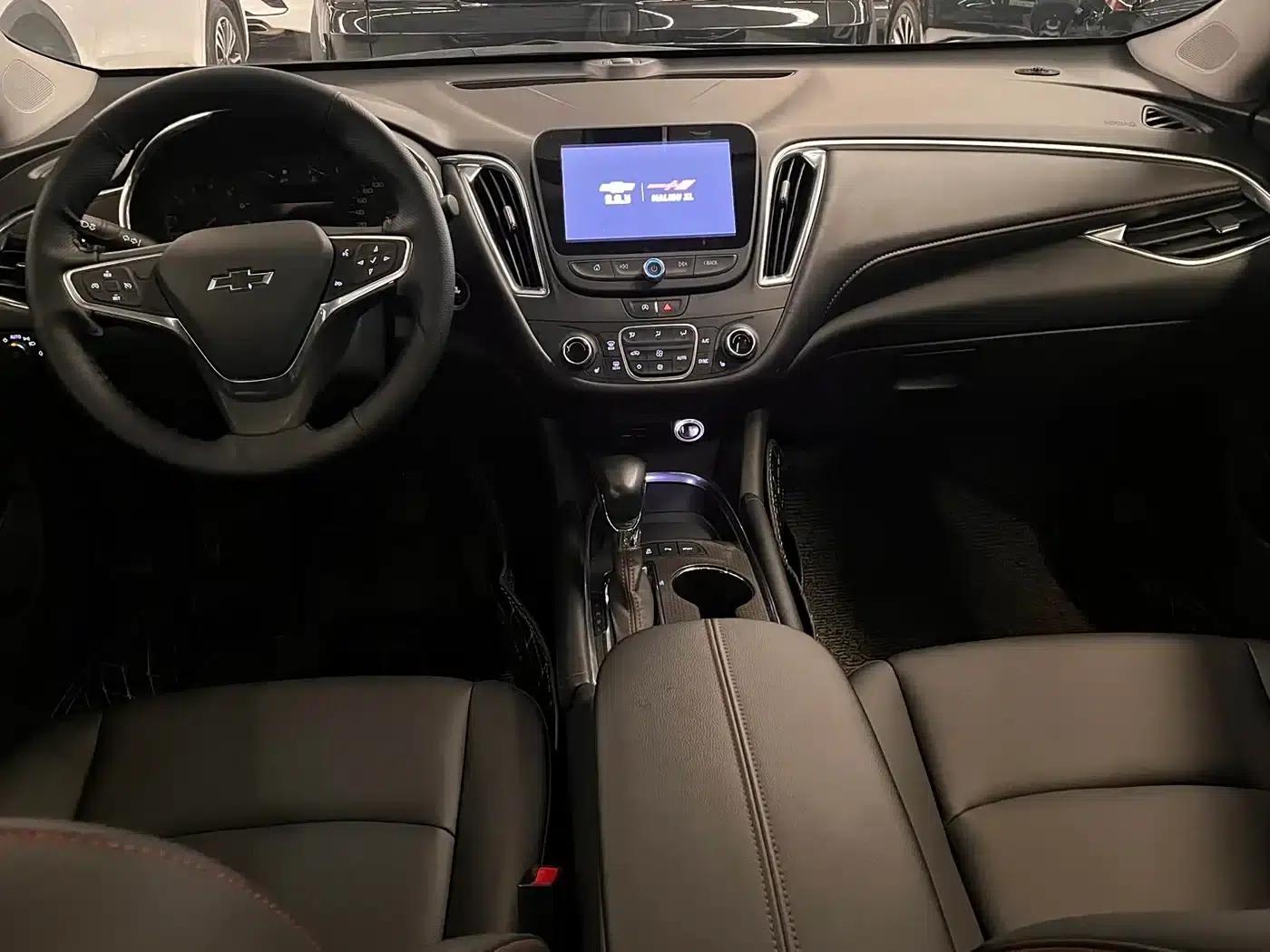 2021 Chevrolet Malibu XL Redline 550T Automatic Sport Edition — миниатюра 10