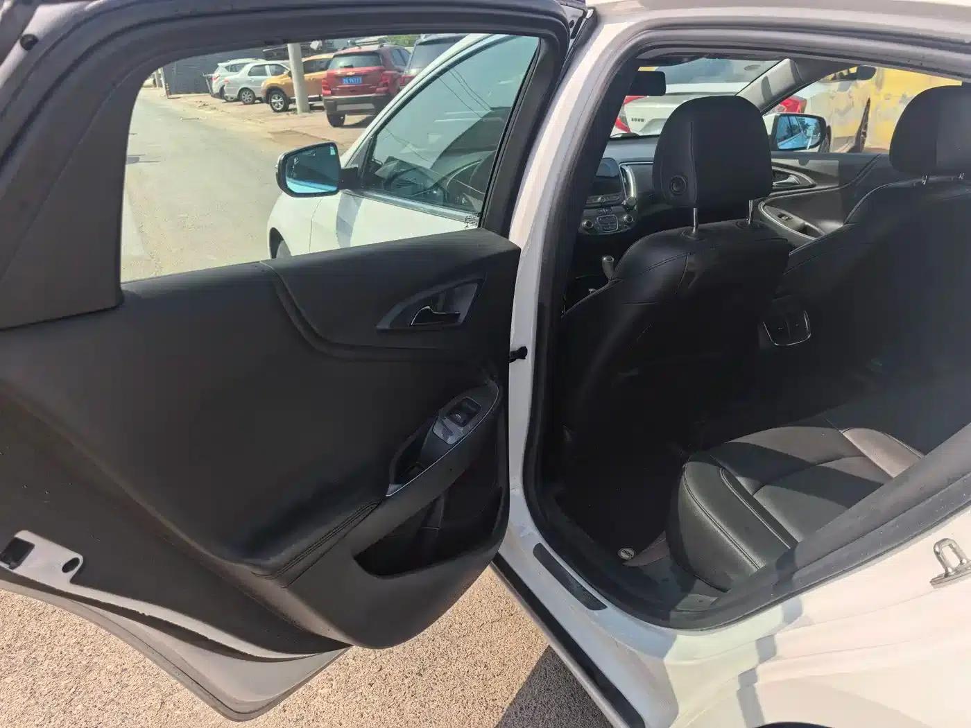 2019 Chevrolet Malibu XL 535T CVT Sporty Edition — миниатюра 9