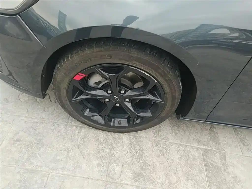 2021 Chevrolet Malibu XL Redline 550T Automatic Sport Edition — миниатюра 23