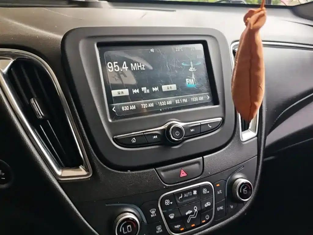 Chevrolet Malibu XL 2016 1.5T Dual-Clutch Elite Edition — миниатюра 13