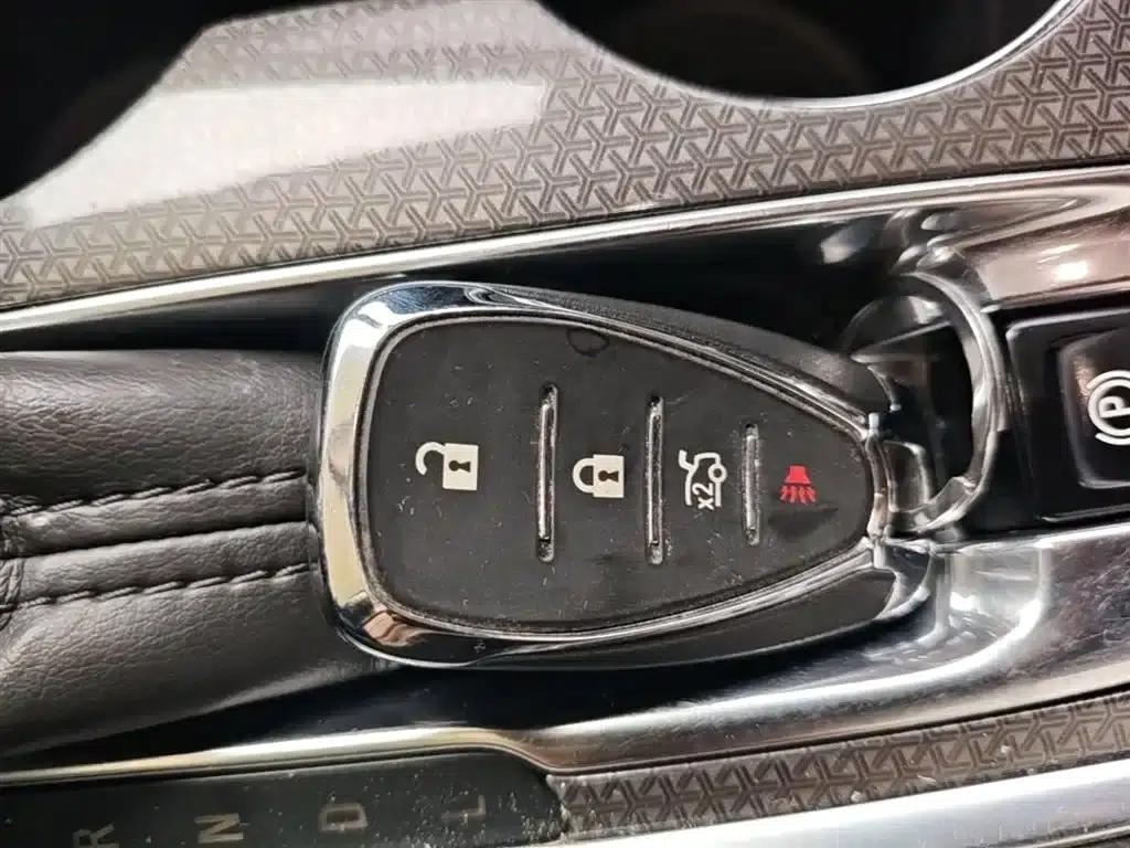Chevrolet Malibu XL 2016 1.5T Dual-Clutch Elite Edition — миниатюра 9