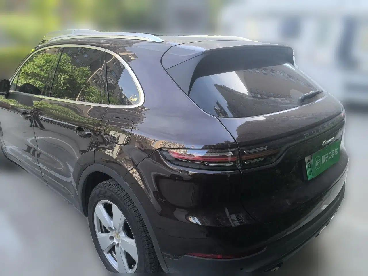 Porsche Cayenne E-Hybrid 2020 Cayenne E-Hybrid 2.0T — миниатюра 4