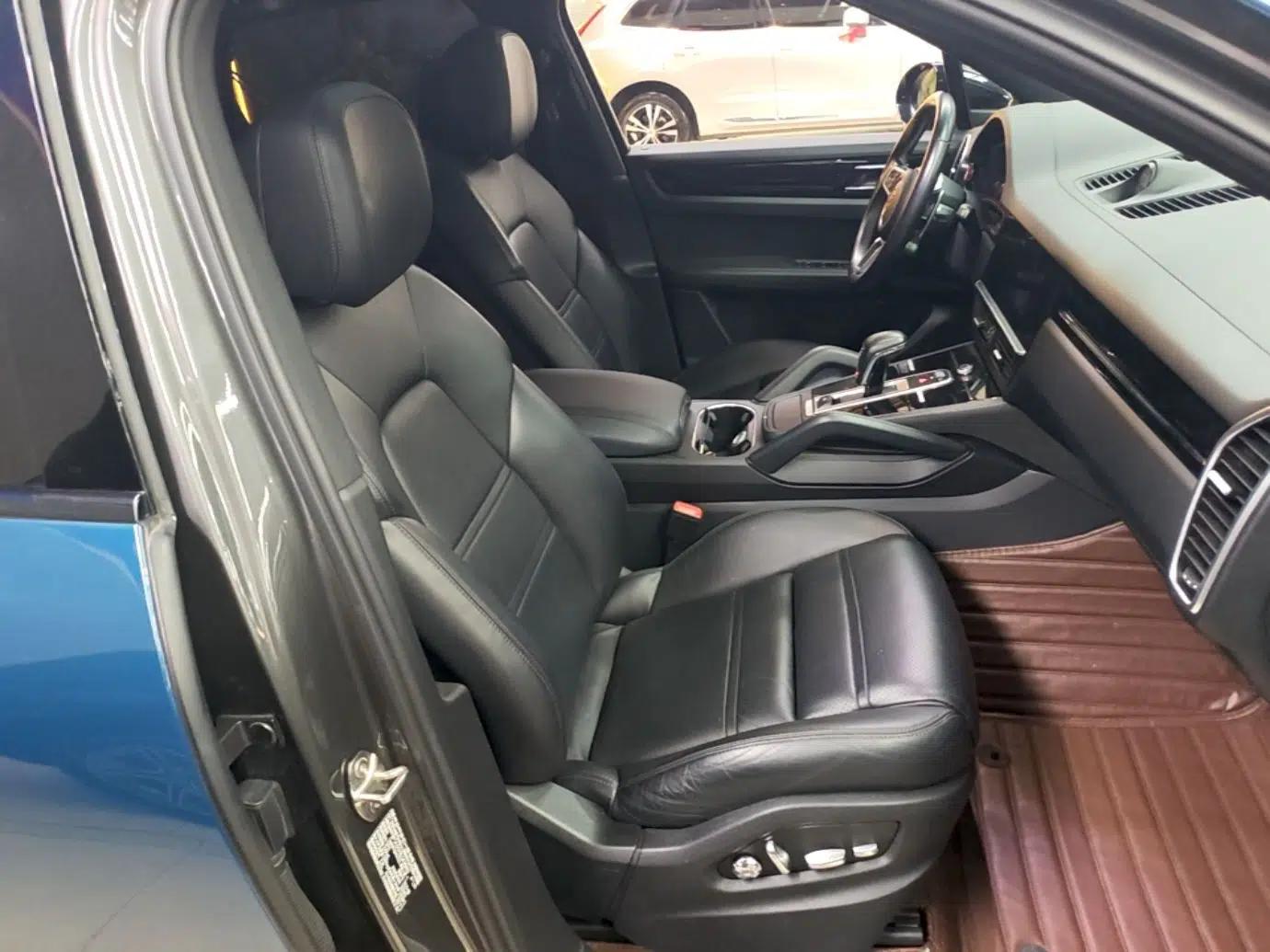 Porsche Cayenne E-Hybrid 2019 Cayenne E-Hybrid 2.0T — миниатюра 23