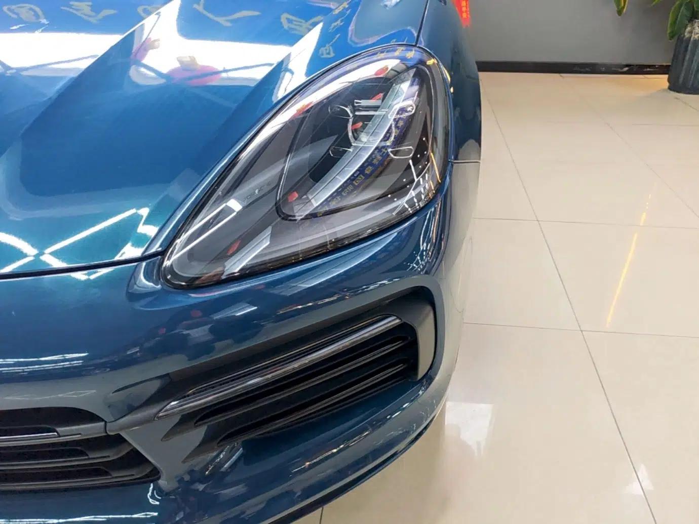 Porsche Cayenne E-Hybrid 2019 Cayenne E-Hybrid 2.0T — миниатюра 9