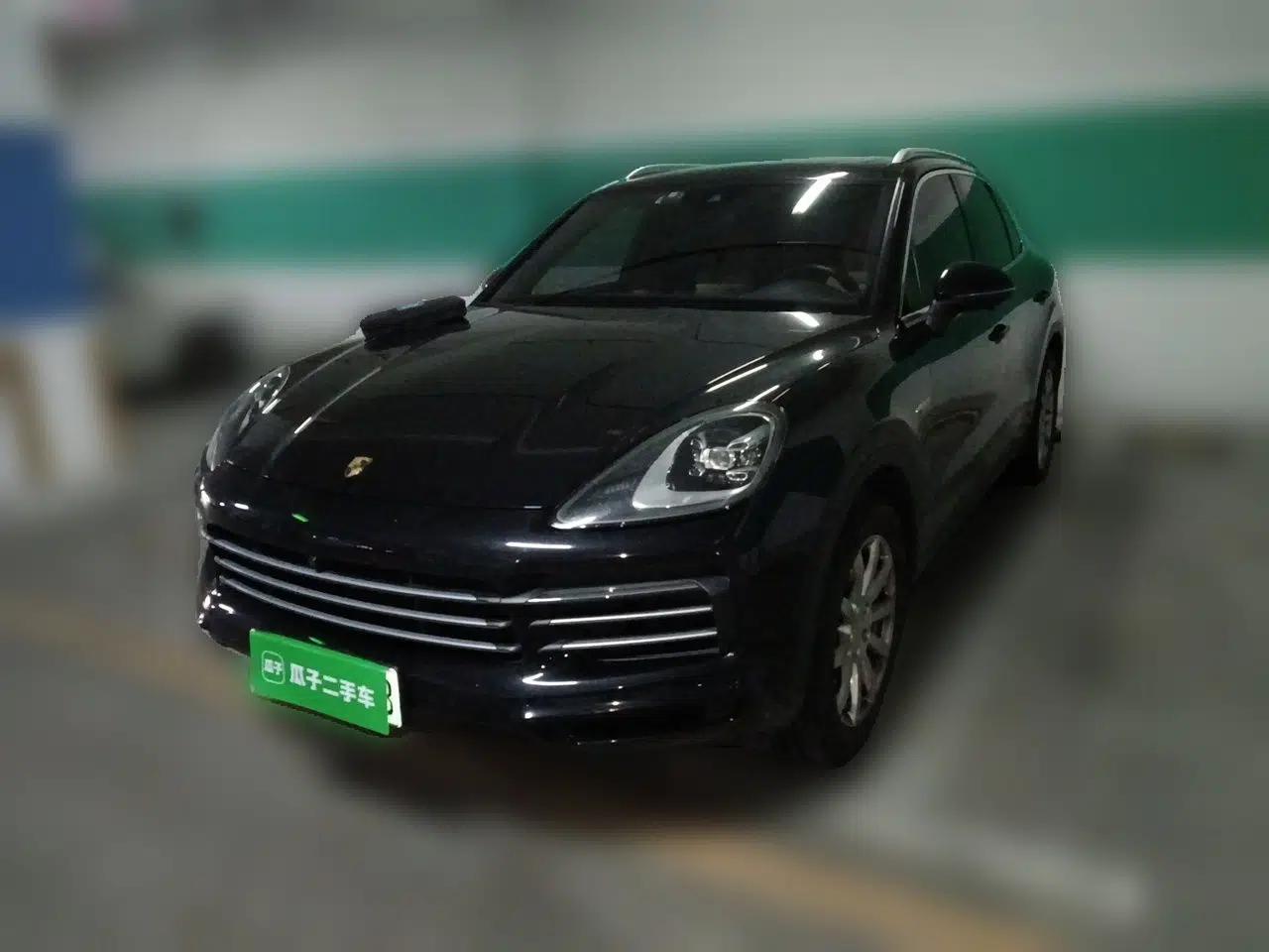 Porsche Cayenne E-Hybrid 2019 Cayenne E-Hybrid 2.0T — миниатюра 1