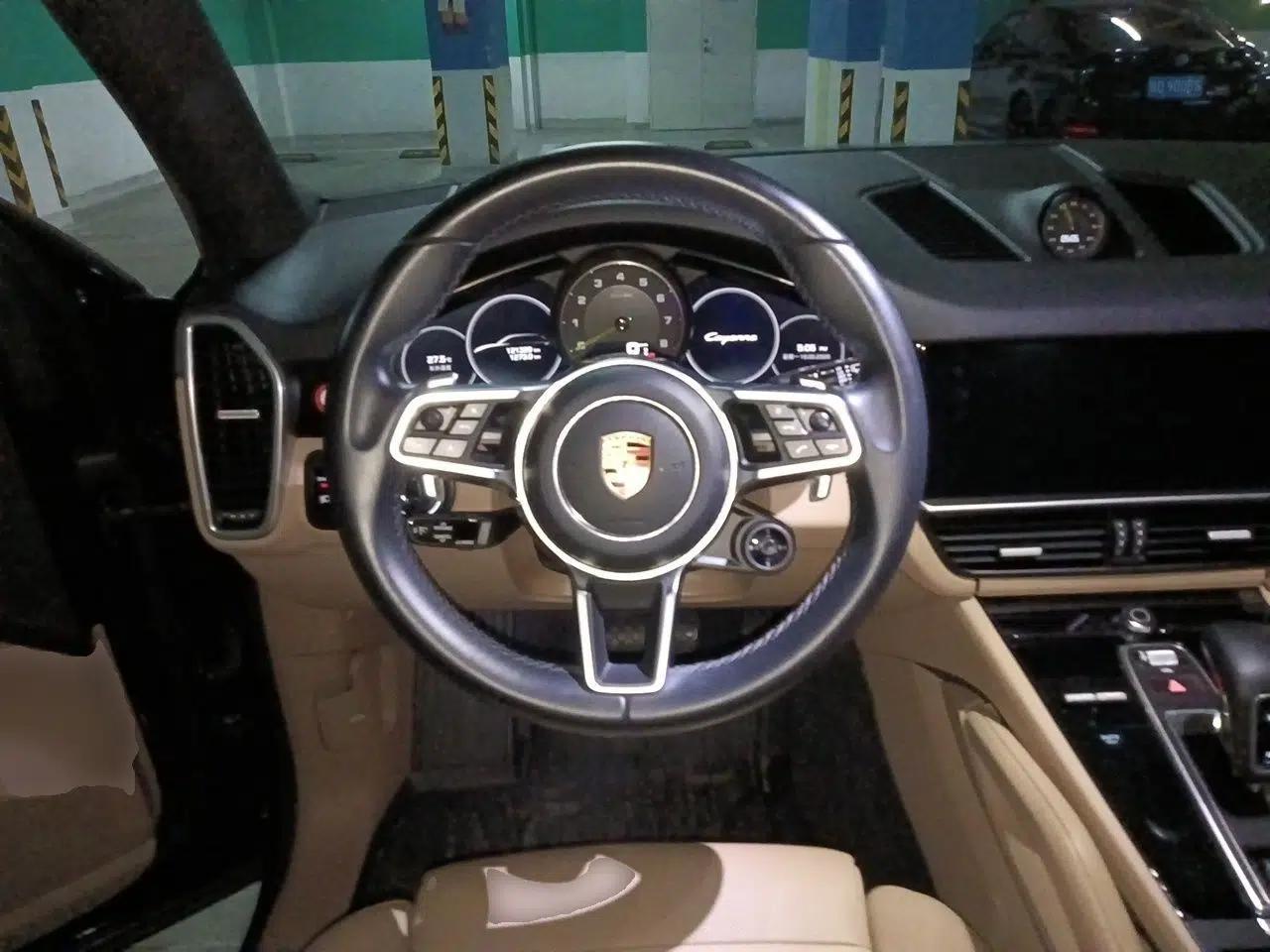 Porsche Cayenne E-Hybrid 2019 Cayenne E-Hybrid 2.0T — миниатюра 11
