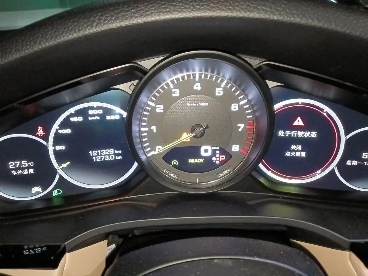 Porsche Cayenne E-Hybrid 2019 Cayenne E-Hybrid 2.0T — миниатюра 12