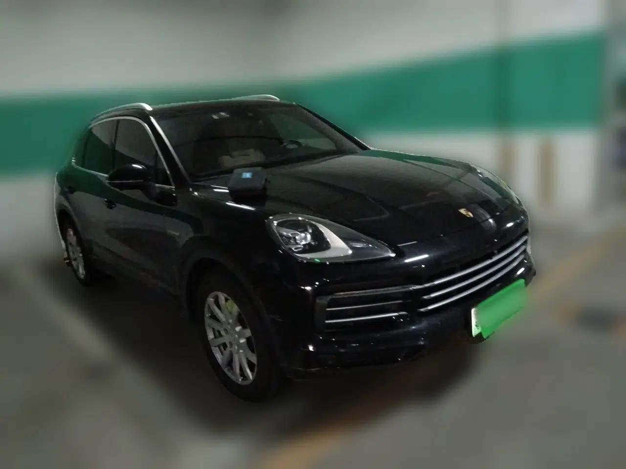 Porsche Cayenne E-Hybrid 2019 Cayenne E-Hybrid 2.0T — миниатюра 3