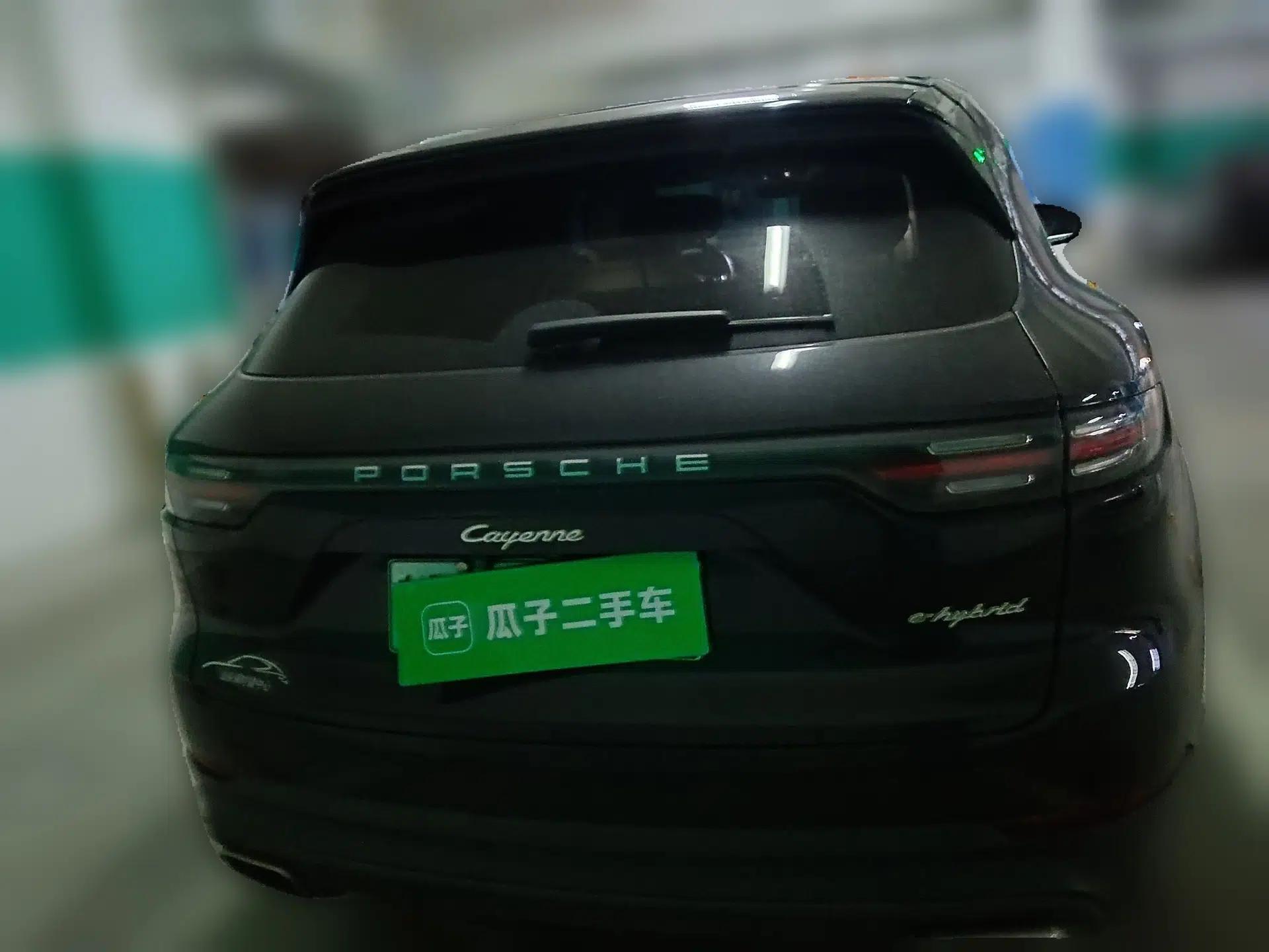 Porsche Cayenne E-Hybrid 2019 Cayenne E-Hybrid 2.0T — миниатюра 5