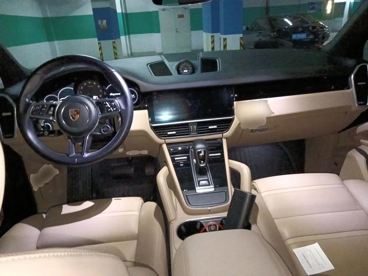 Porsche Cayenne E-Hybrid 2019 Cayenne E-Hybrid 2.0T — миниатюра 10