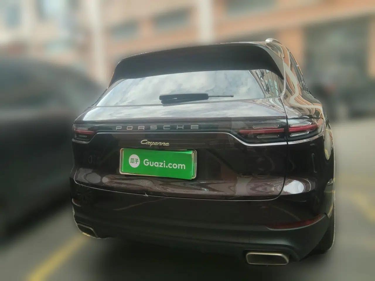 Porsche Cayenne E-Hybrid 2021 Cayenne E-Hybrid 2.0T — миниатюра 5