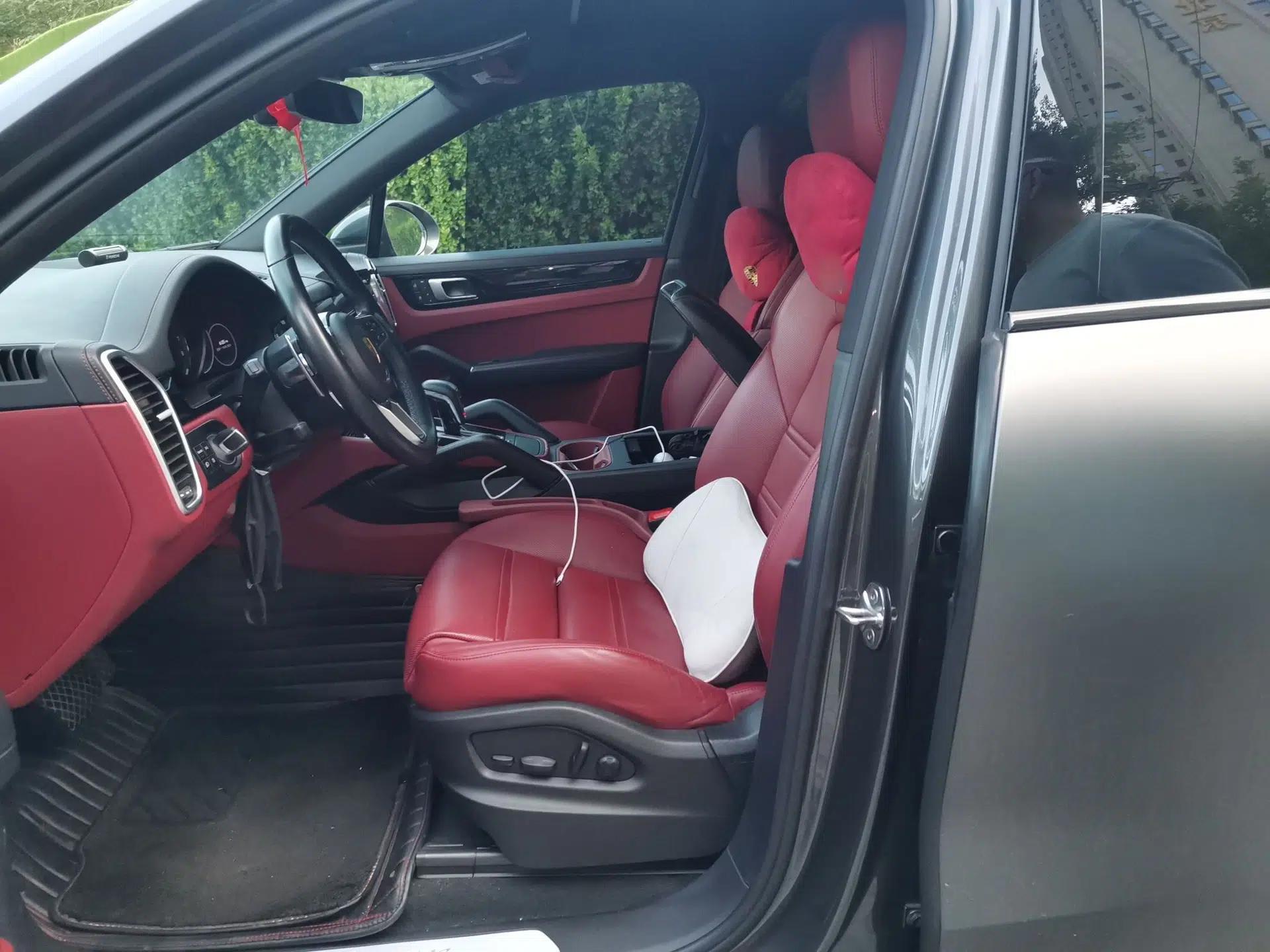 Porsche Cayenne E-Hybrid 2023 Cayenne E-Hybrid 2.0T — миниатюра 16