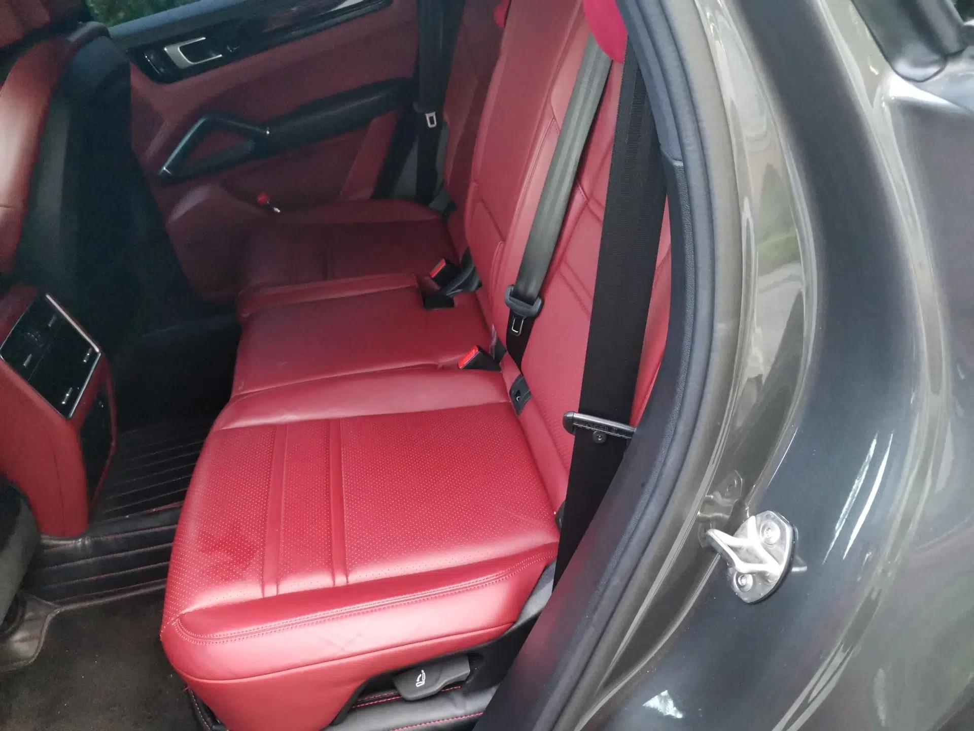 Porsche Cayenne E-Hybrid 2023 Cayenne E-Hybrid 2.0T — миниатюра 18