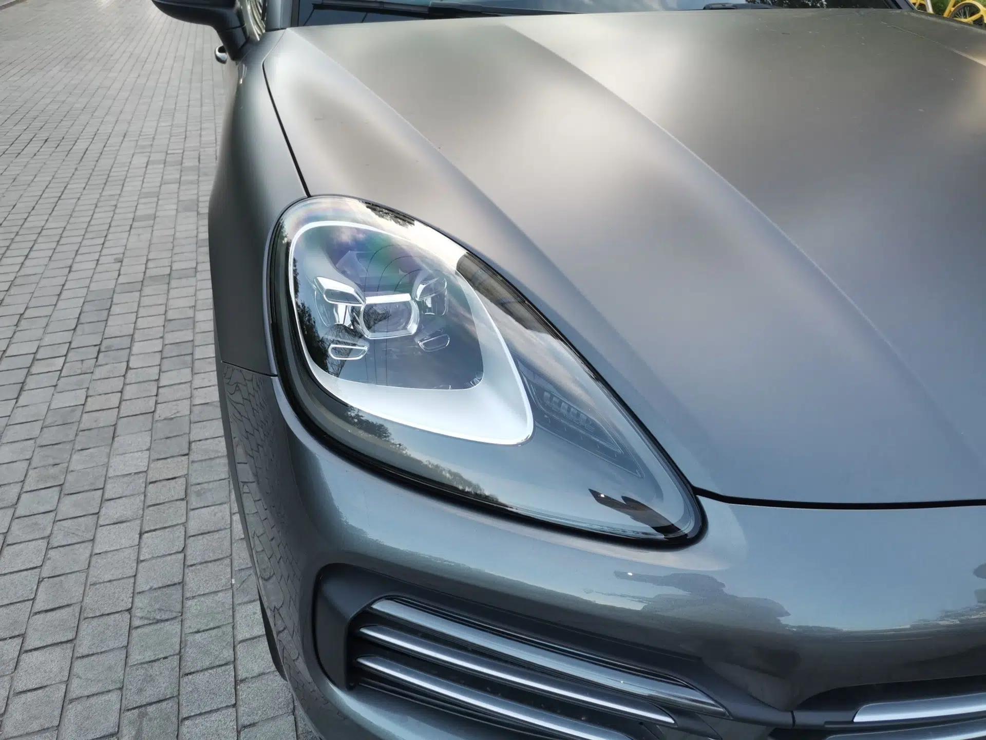 Porsche Cayenne E-Hybrid 2023 Cayenne E-Hybrid 2.0T — миниатюра 7