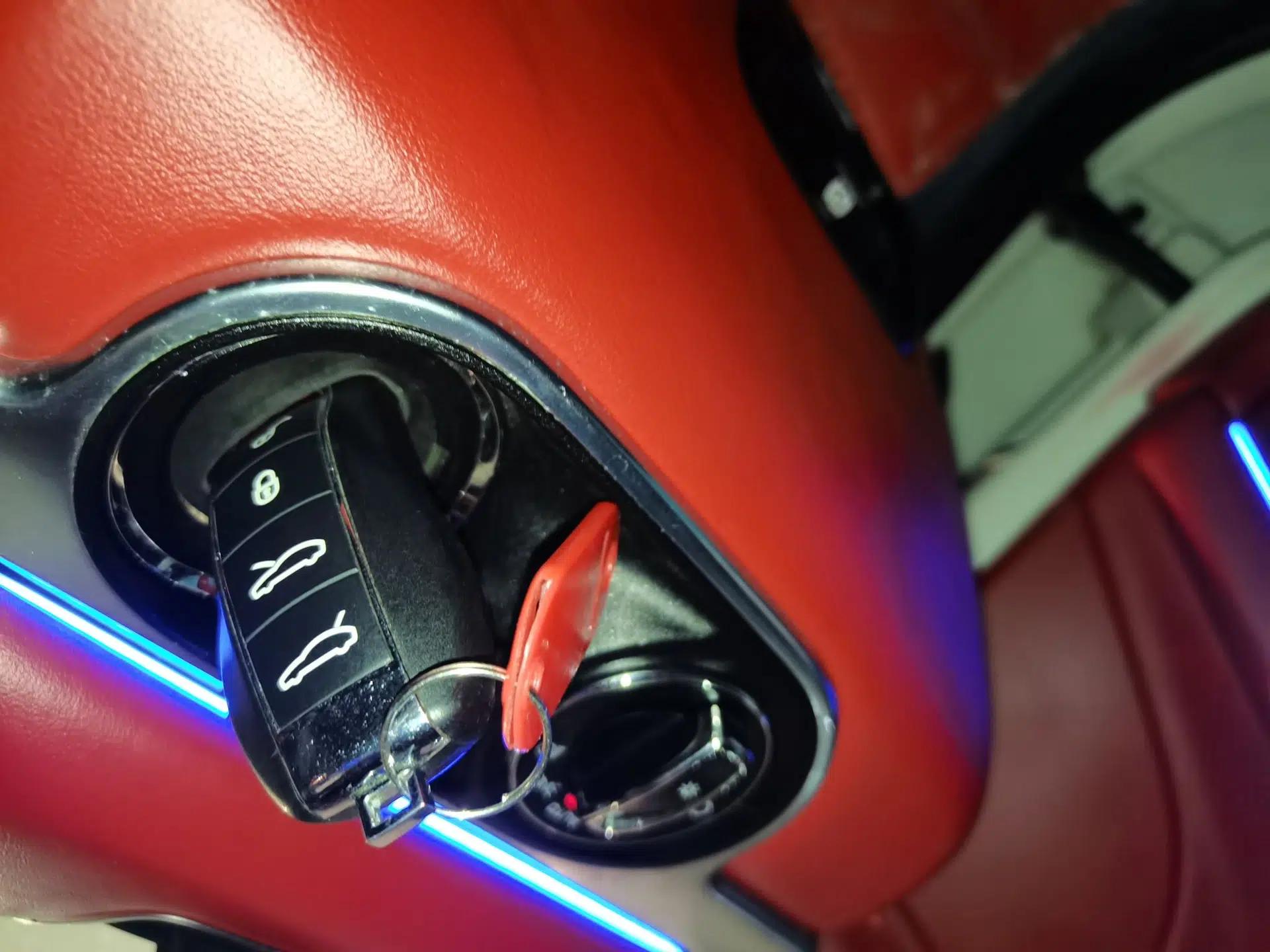 Porsche Boxster 2013 Boxster 2.7L — миниатюра 9