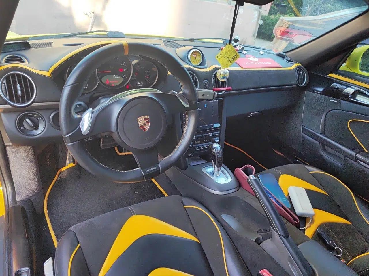 Porsche Boxster 2010 Boxster Spyder 3.4L — миниатюра 10